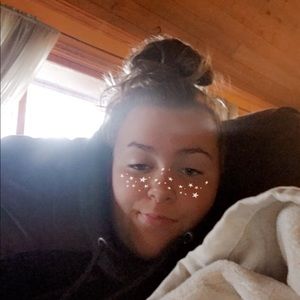 Meet your Posher, Alaina